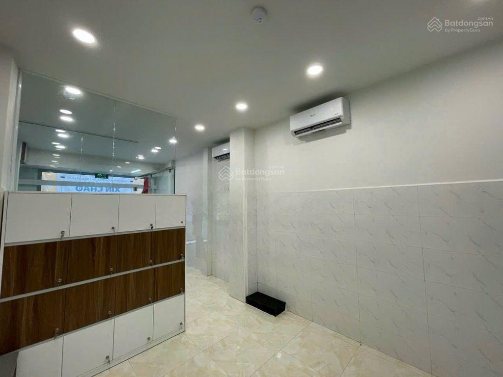 Mặt tiền KD đường Bà Hạt P.9 quận 10 (3,55m x 17m, trệt, 3 lầu, ST 6PN)