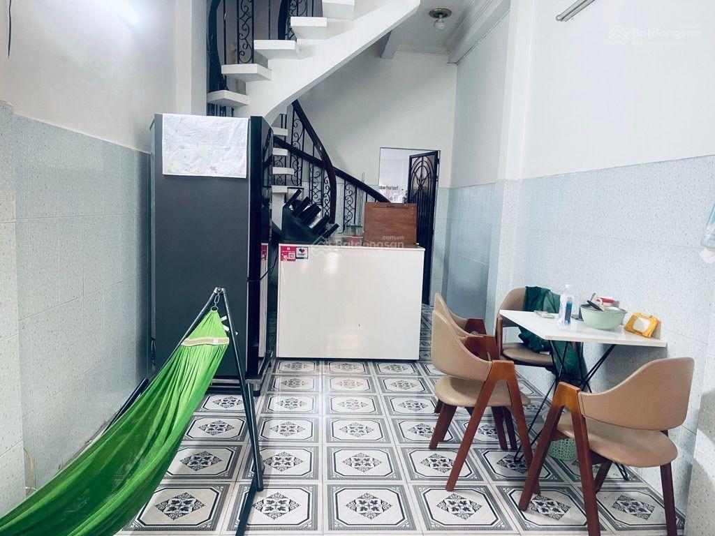 Bán nhà đẹp hẻm xe hơi 8m gần sân bay 40m 5 tầng BTCT 6PN 6WC, dòng tiền 15tr Bán nhà đẹp hẻm xe hơi 8m gần sân bay 40m 5 tầng BTCT 6PN 6WC, dòng tiền 15tr