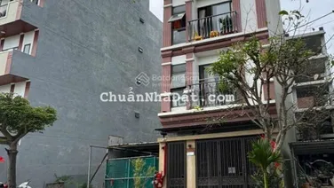 Bán tòa căn hộ 8 tầng MT đường Vùng Trung 16, khu PFT gồm 13 căn hộ, thang máy xịn và bể bơi vô cực