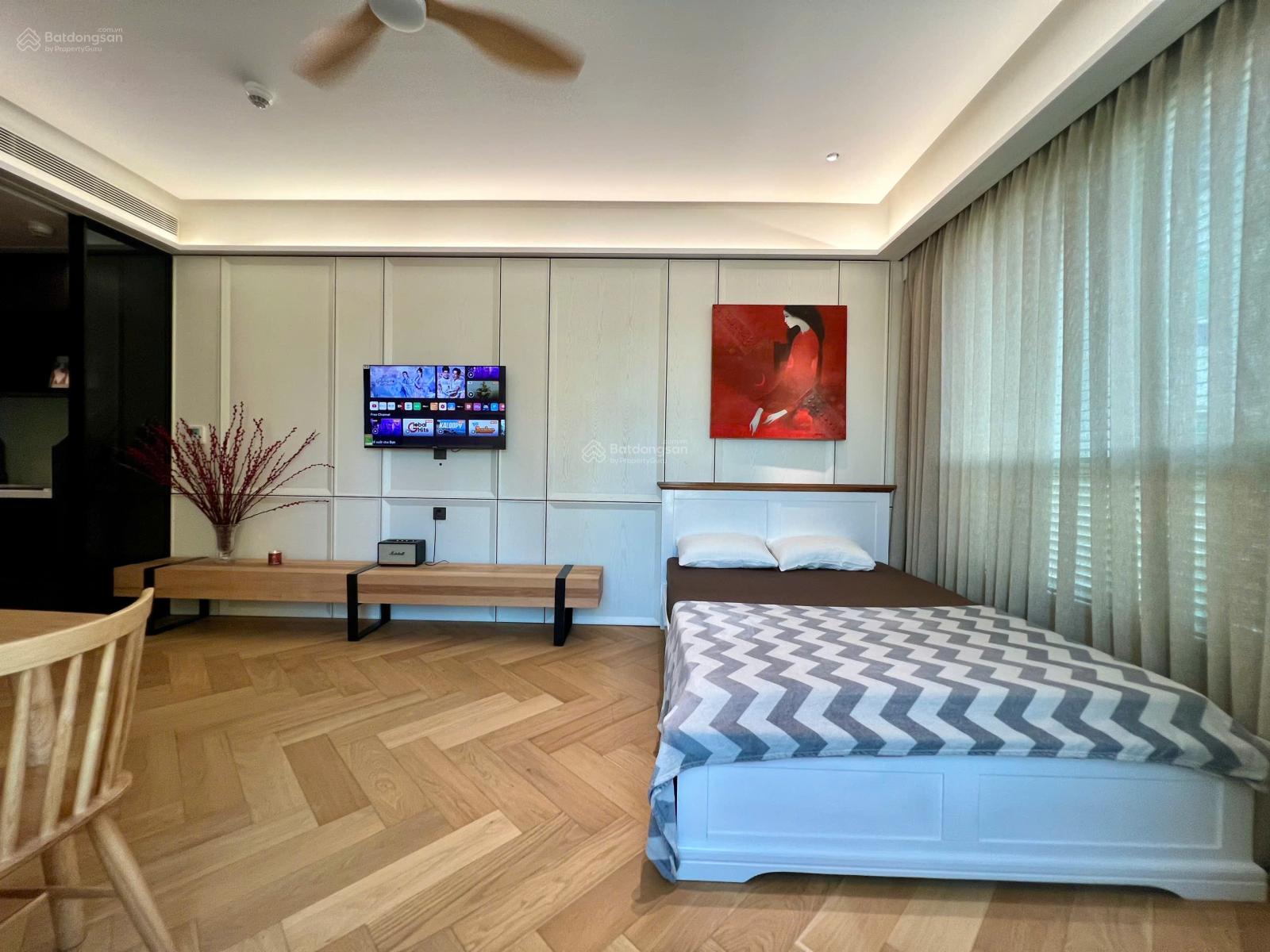 Bán căn Studio The Manor do kiến trúc sư nổi tiếng thiết kế, view ngắm pháo hoa, có HĐT giá cao