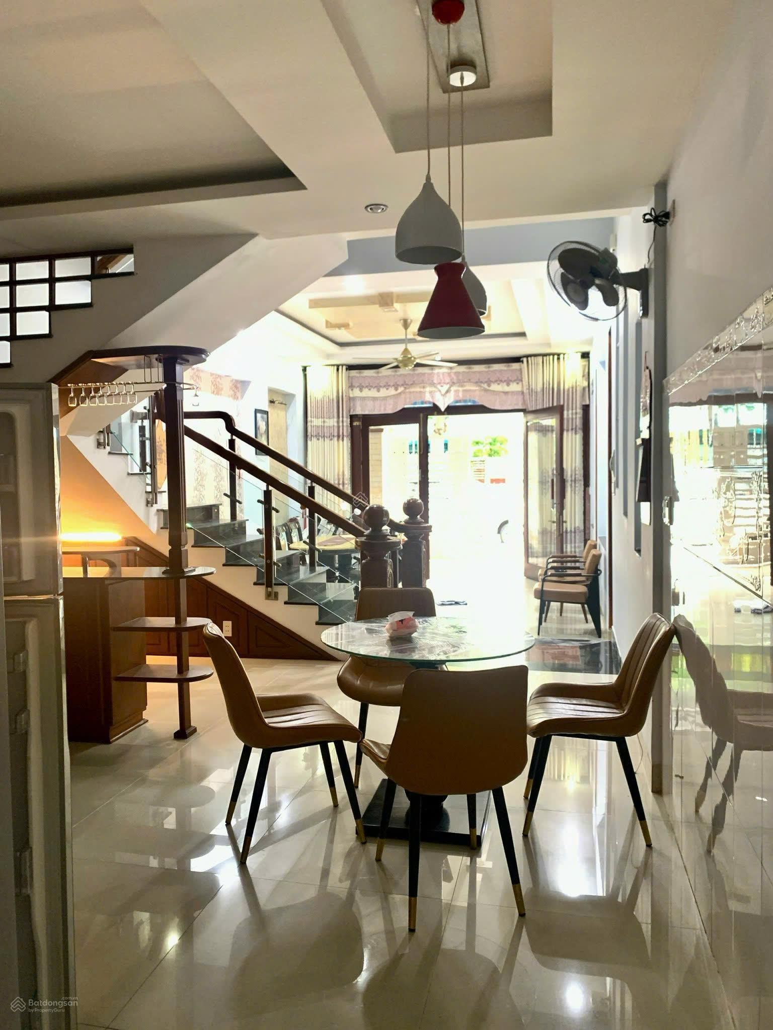 Bán nhà 2.5 tầng gđoạn 1 đường 11m5 Đoàn Khuê, khu Nam Việt Á,Khuê Mỹ,Ngũ Hành Sơn,gần Bùi Tá Hán Bán nhà 2.5 tầng gđoạn 1 đường 11m5 Đoàn Khuê, khu Nam Việt Á,Khuê Mỹ,Ngũ Hành Sơn,gần Bùi Tá Hán