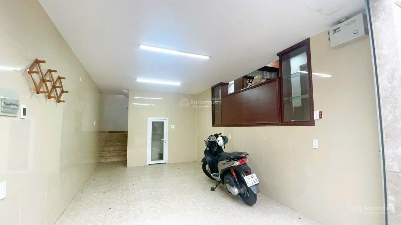 MTKD Lê Thúc Hoạch - Q. Tân Phú 8x20 m - 3.5 tấm giá 30 tỷ!