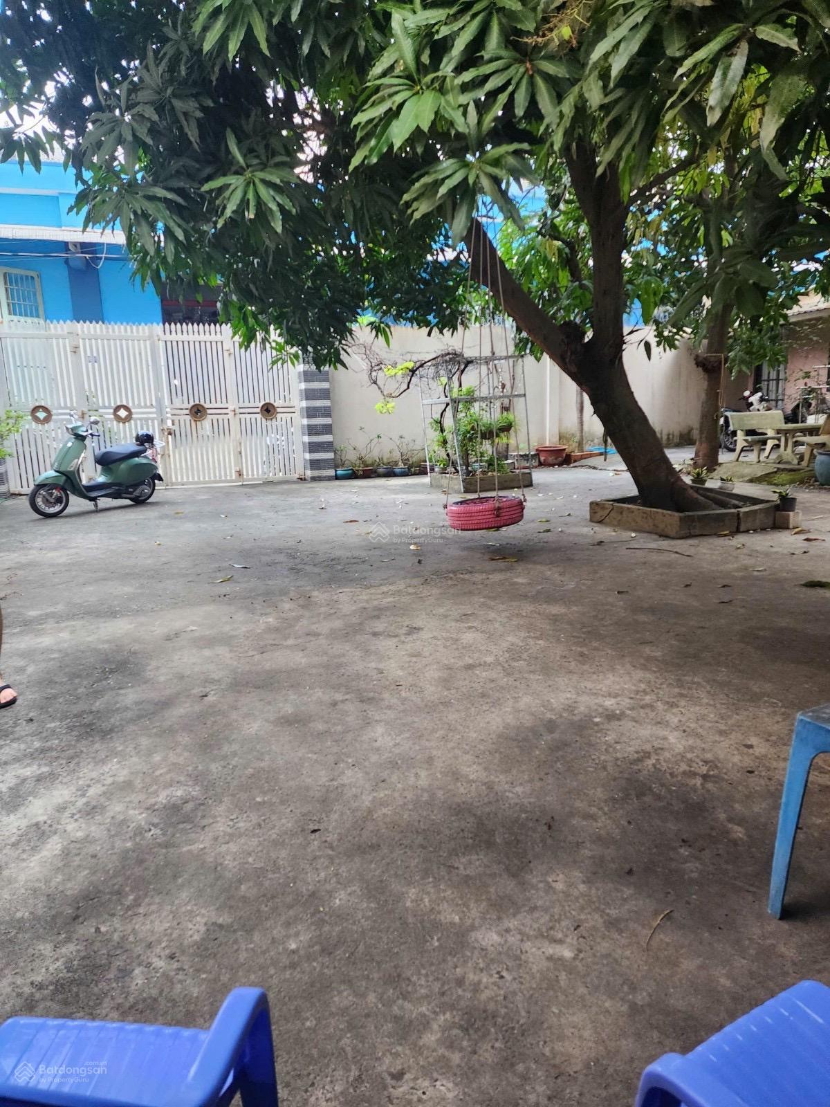 Bán đất tặng nhà 3 tầng Quận 8 , 400m2 ngang 27m chỉ 17,2 tỷ