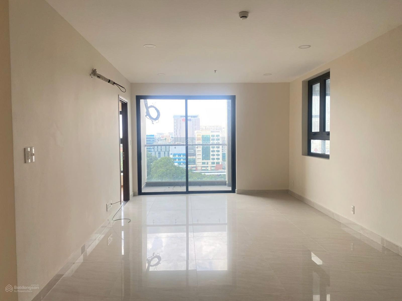 Bán căn hộ Park Legend, 3PN, 2WC, 100m2, căn góc, giá 8.8 tỷ, không nội thất, LH 0908 435 ***