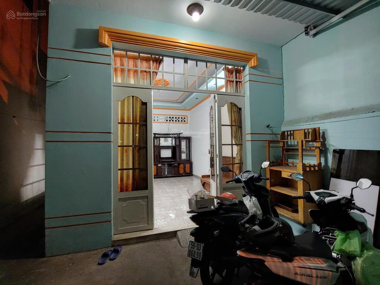 MT Dương Thiệu Tước, Tân Quý, Tân Phú. DT 5 x 13.5m nhà cấp 4. Giá 6.5 tỷ hướng Nam