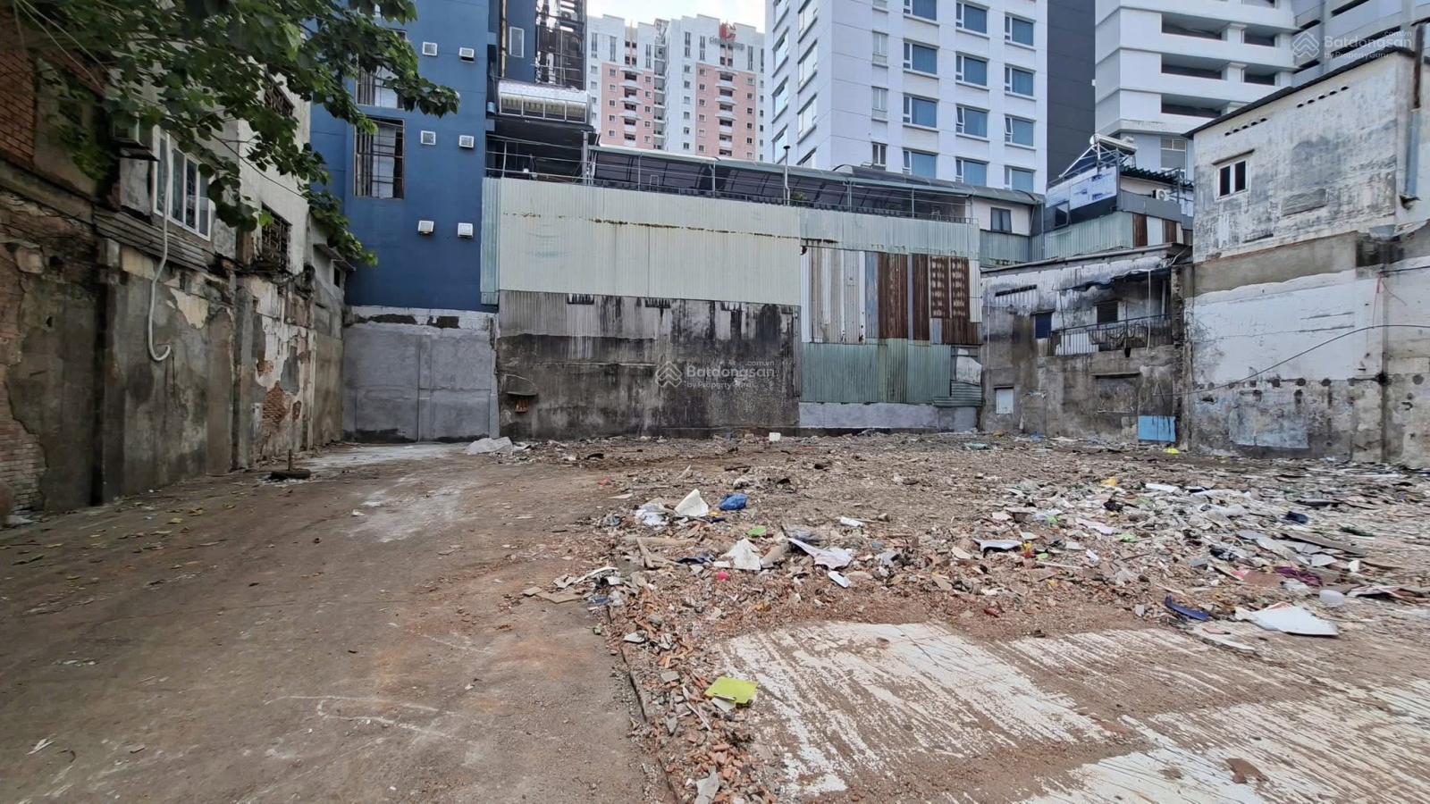 Cho thuê đất trống mặt tiền Đề Thám ngay trung tâm quận 1