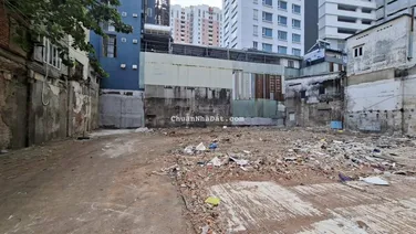 Cho thuê đất trống mặt tiền Đề Thám ngay trung tâm quận 1