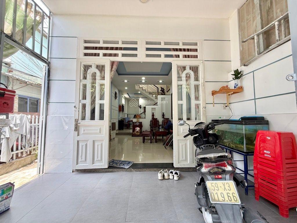 Nhà đẹp 3 tầng- lô góc gần Vạn Phúc City - Hiệp Bình ngang 5.27x14.38 75.4m2 -khu phân lô đường 5m Nhà đẹp 3 tầng- lô góc gần Vạn Phúc City - Hiệp Bình ngang 5.27x14.38 75.4m2 -khu phân lô đường 5m