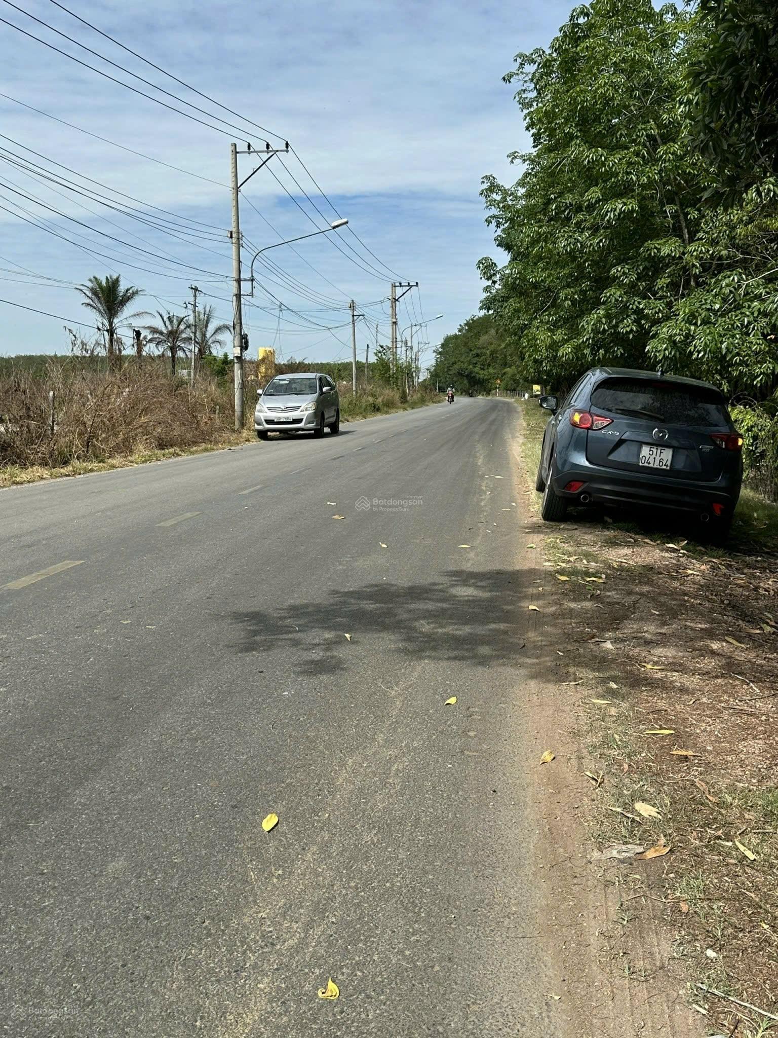 (8363) Long Nguyên, TP HCM, DT 2,530m2. Có 500m2 thổ cư. Lô góc hai mặt tiền: 12,5 tỷ