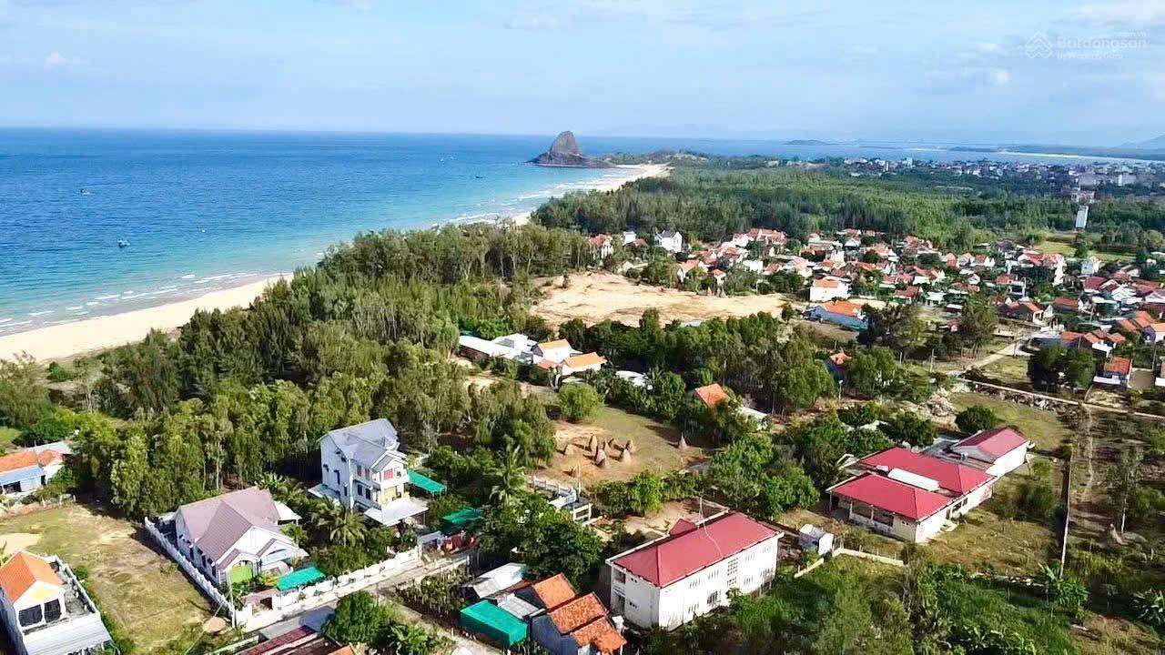 Bán lô đất 2MT gần biển Phú Thường chỉ 5,x triệu/m2, cách bãi Biển Phú Thường chỉ 200m, đường oto