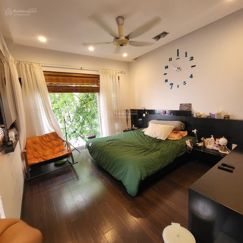 Biệt thự sân vườn 3 tầng đẹp lung linh đường xe hơi khu Kiều Đàm tặng full nội thất dân trí cao