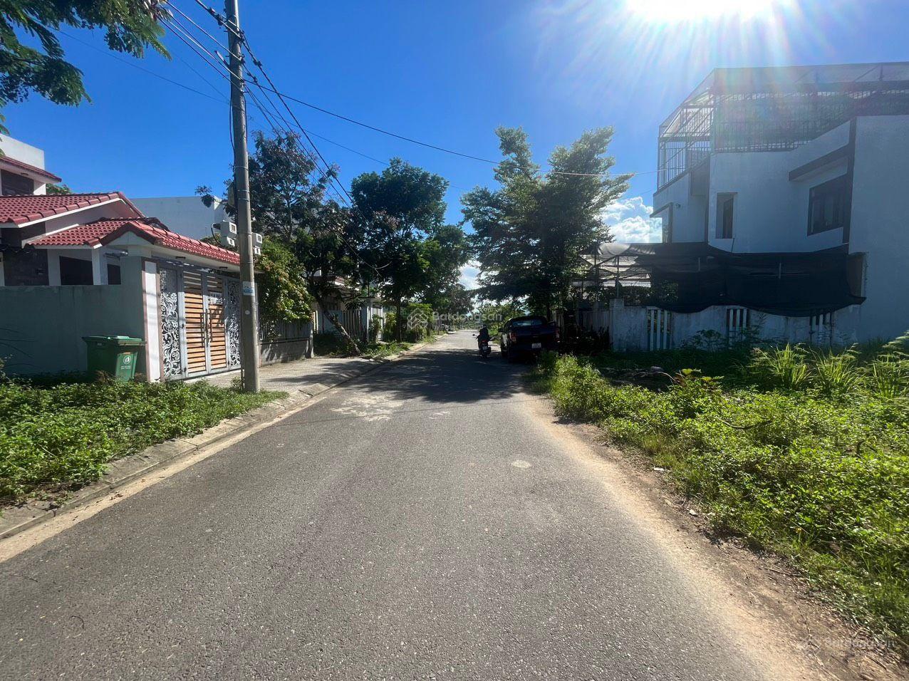 Bán tái định cư Gò Lăng 292m2 ngang rộng rãi 15m đường 5,5m