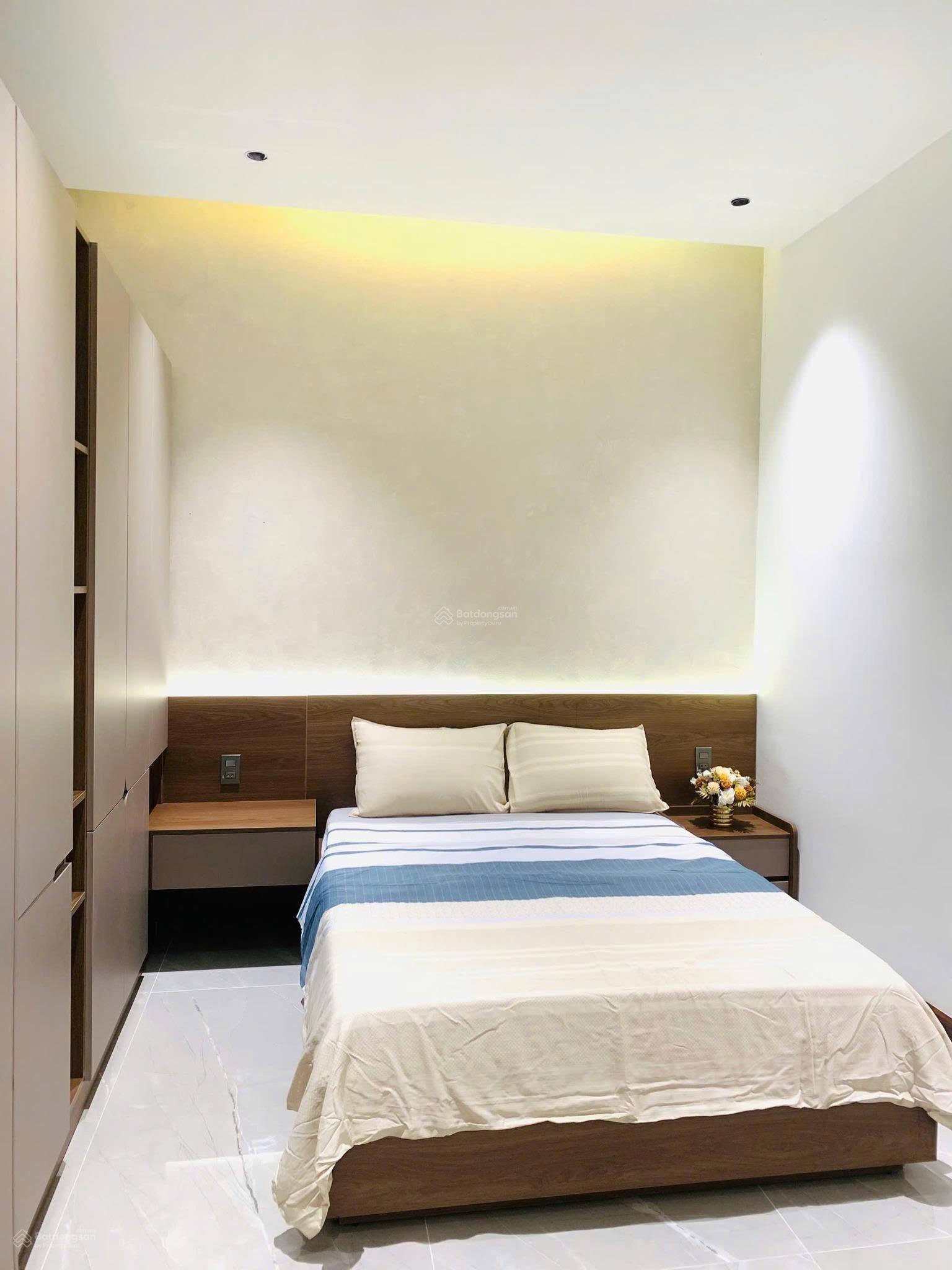 Bán nhà hẻm 958 Lạc Long Quân phường 8 Tân Bình (4,5*11) hơn 8 tỷ