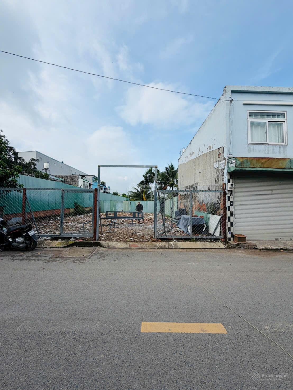 Đất mặt tiền kinh doanh Thạnh Lộc 41, DT: 100m2, sổ hồng riêng, chỉ 6.5 tỷ