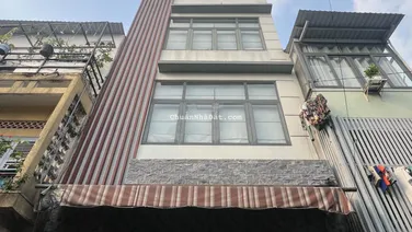 Nhà nguyên căn mặt tiền Trần Văn Đang 5x8m2 trệt 2 lầu ST 40m2 có nội thất mới đẹp KD tự do Q3