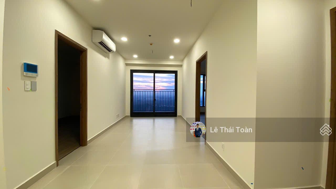 Bán Căn 2PN 2WC 75M2 Tầng Trung Cao View Hồ Bơi Siêu Đẹp CC THE GLORY Liên hệ xem nhà 0705 435 ***.