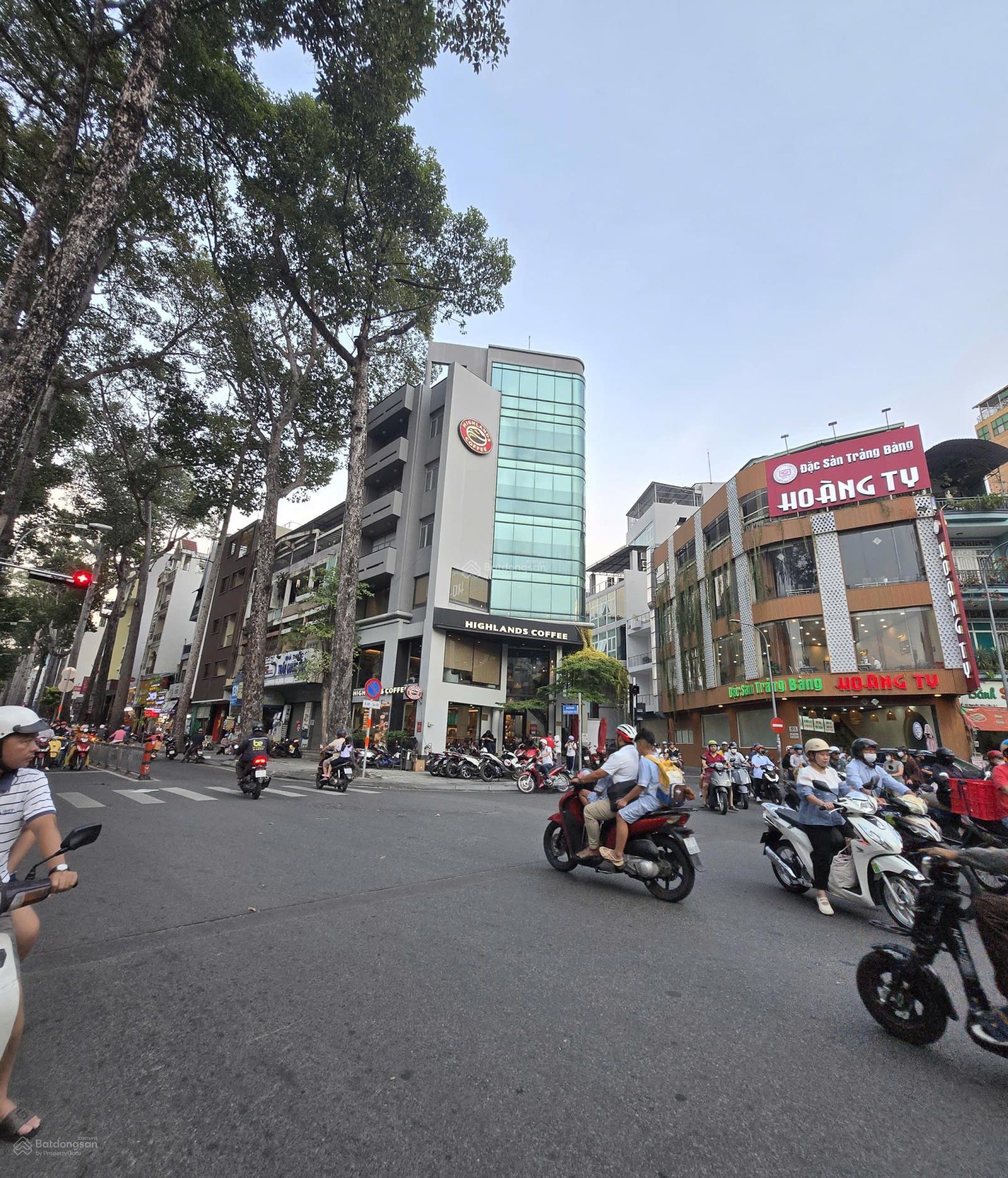 Tòa nhà MT Trần Quang Khải, Q.1 - DT 7.2 x 15m, 151m2 - 7 tầng - HĐT 350 triệu/tháng - Giá 75 tỷ