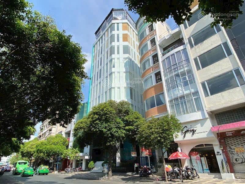 2 BƯỚC ĐẾN CHỢ BẾN THÀNH - MT Cách Mạng Tháng Tám - DT 4 x 20m - 7 tầng - HĐT 100 tr/th - Giá 33 tỷ