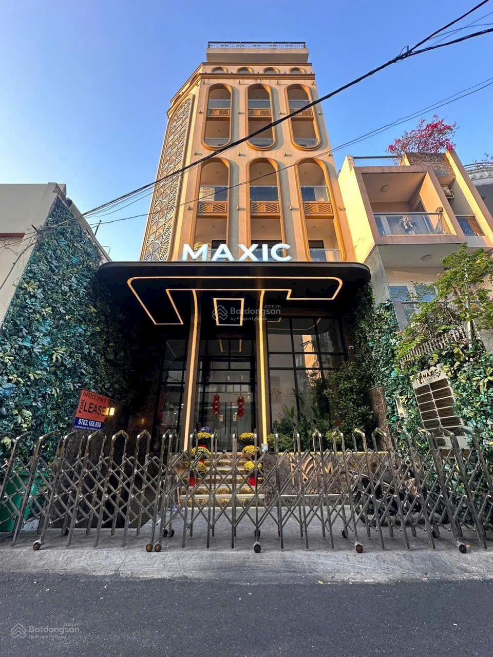 2 BƯỚC ĐẾN CHỢ BẾN THÀNH - MT Cách Mạng Tháng Tám - DT 4 x 20m - 7 tầng - HĐT 100 tr/th - Giá 33 tỷ