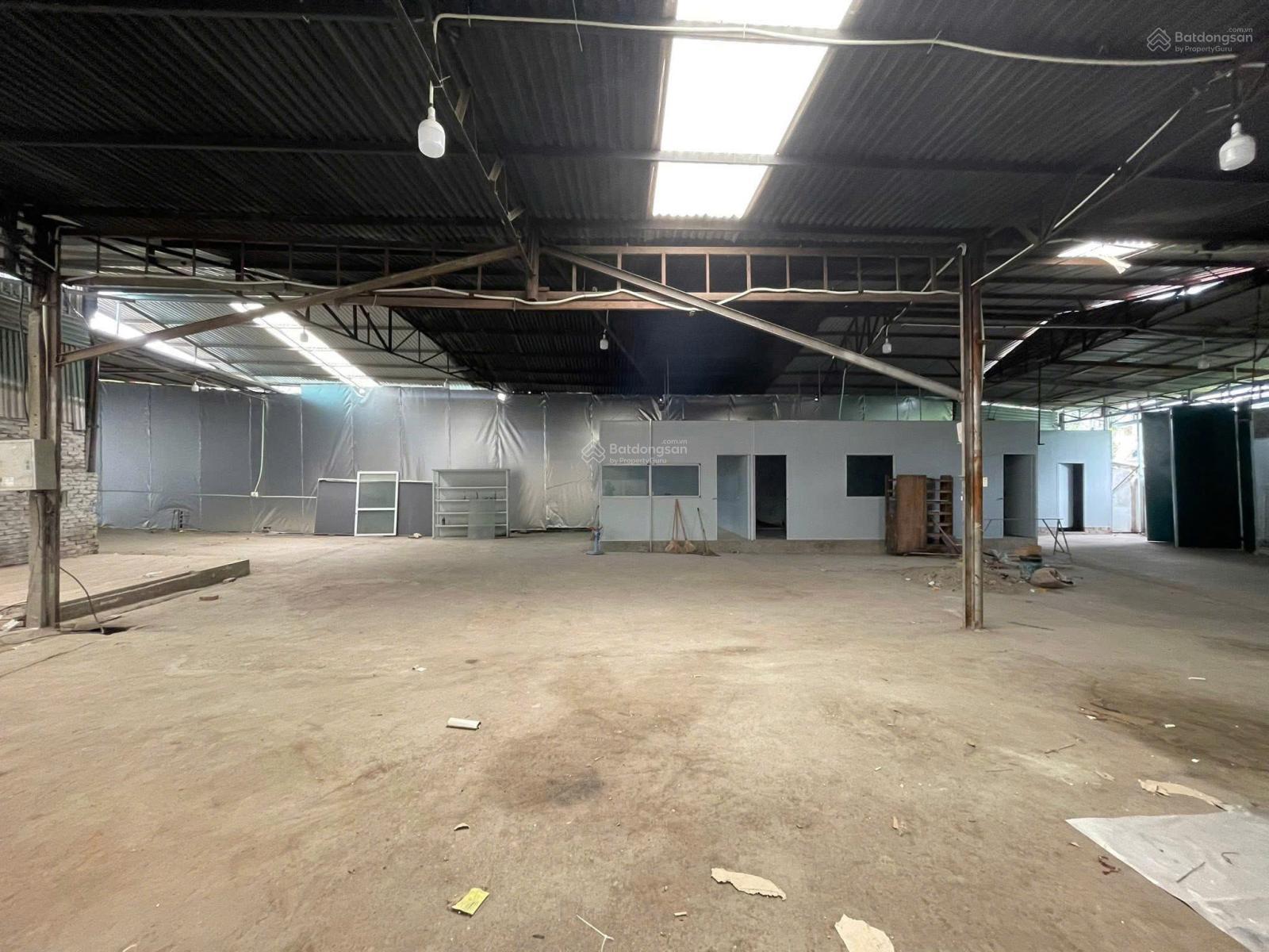 Cho thuê 800m2 kho xưởng tại đường 70 Xuân Phương - Hà Nội. LH 0982 247 ***