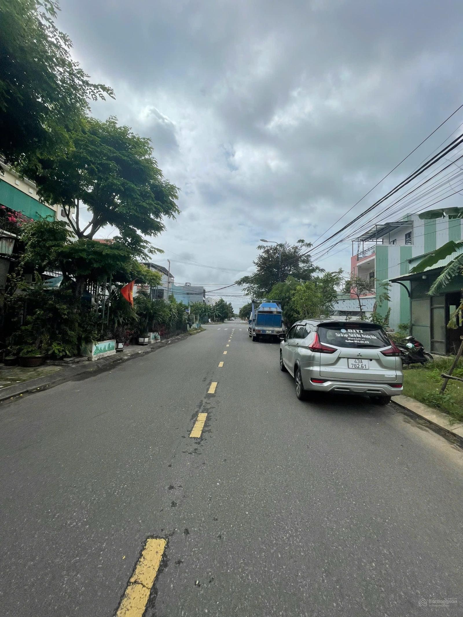 Giá tốt 128m2 số nhà 16 Nguyễn Quang Lâm