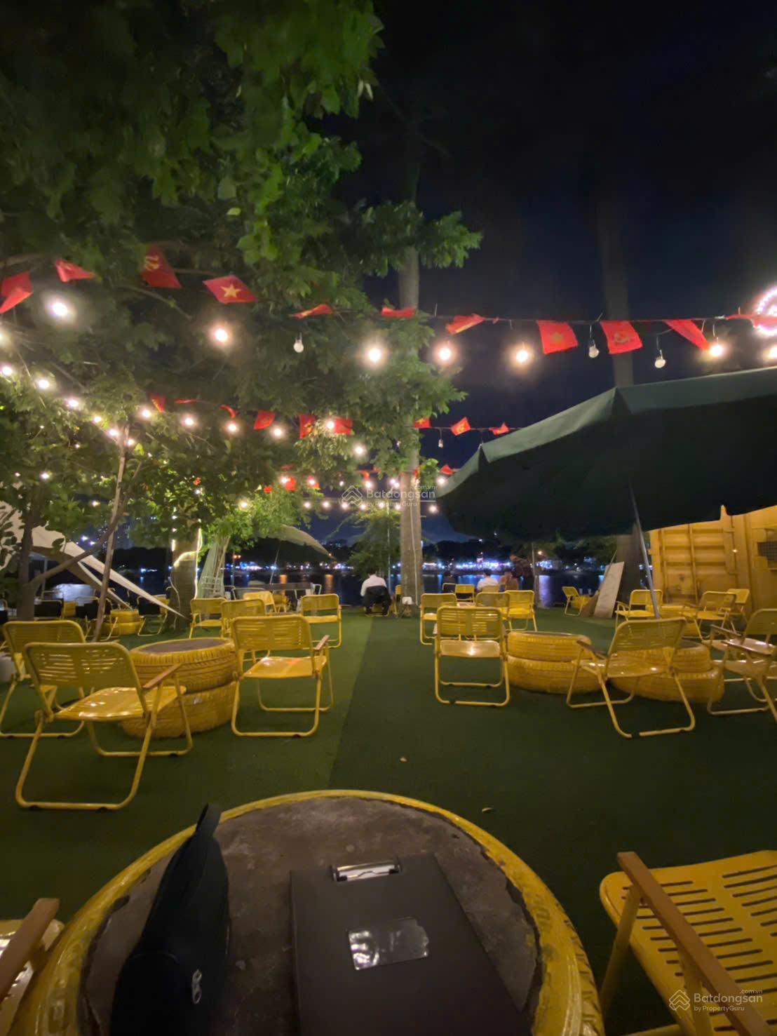 Bán căn Đông Nam tòa VP6 Linh Đàm giá cực tốt 2,95 tỷ, 62m2, 2PN, 2WC, full nội thất Bán căn Đông Nam tòa VP6 Linh Đàm giá cực tốt 2,95 tỷ, 62m2, 2PN, 2WC, full nội thất