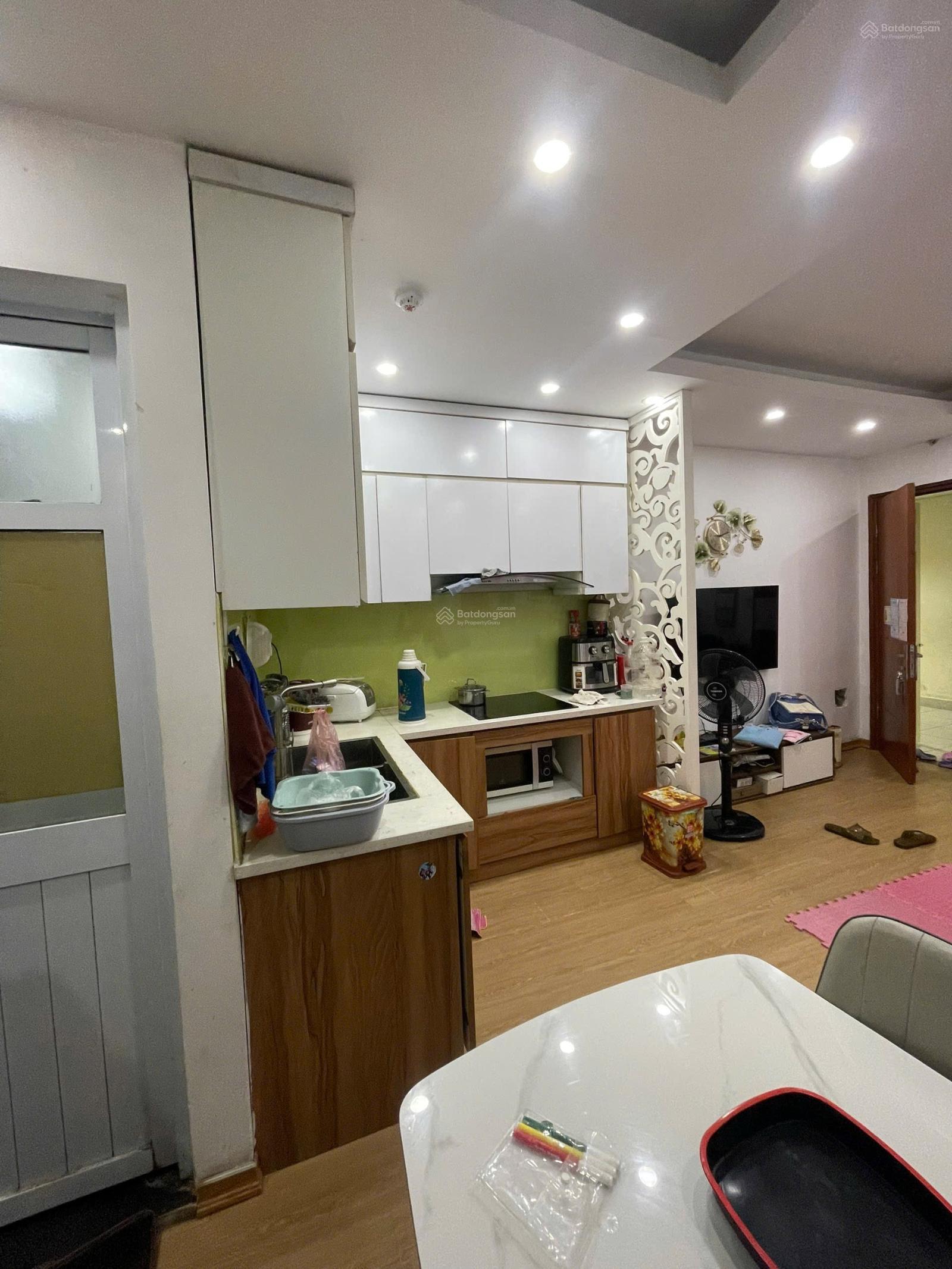 Bán căn hộ CC đẹp tại CT1 Thạch Bàn, 3,1 tỷ, 43 m2, nhiều tiện ích