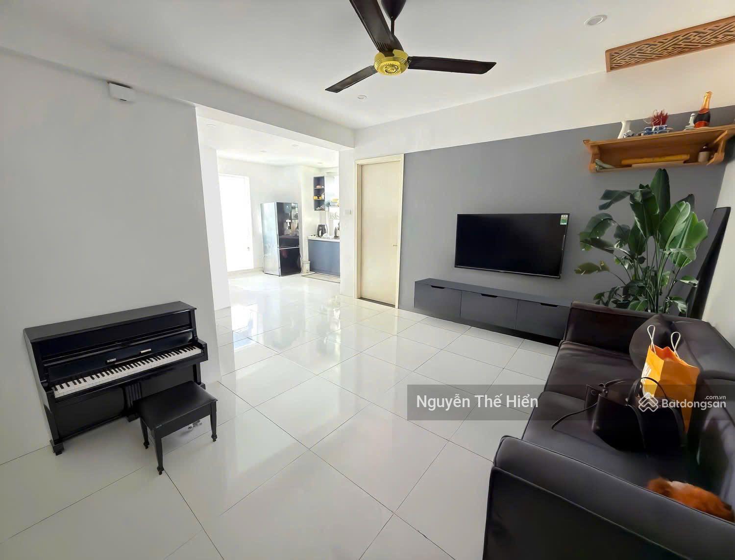 Quá hiếm - Bán căn hộ B9 Đại Kim - DT 62m2 - 2N - Giá 4. X tỷ (giá thương lượng)