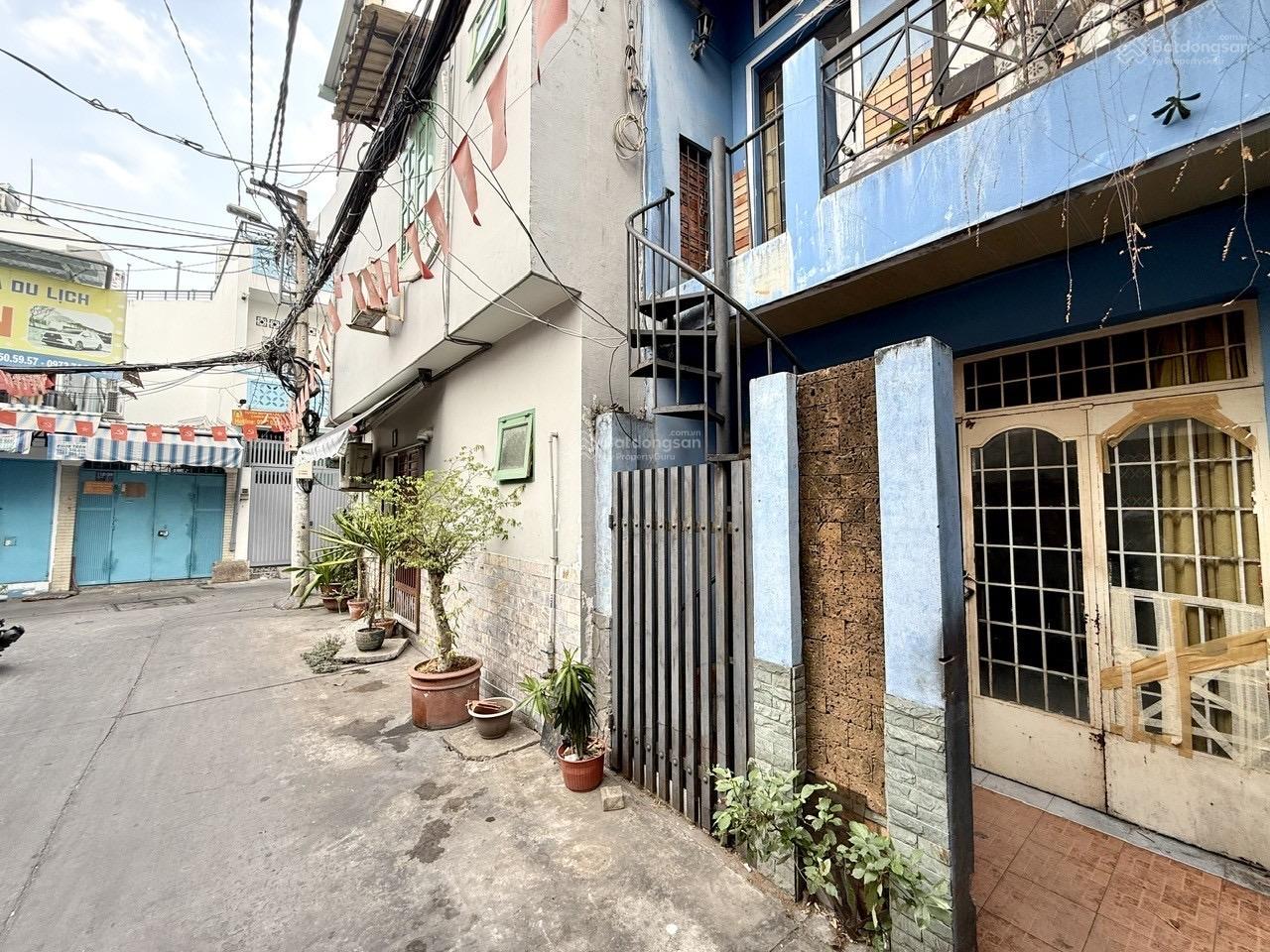 BÁN NHÀ BASNHÀ CŨ TIỆN SỬA MỚI HÒA HƯNG, PHƯỜNG 13, QUẬN 10 - 3.4m x 12.6m 2PN 2WC 8.5 TỶ