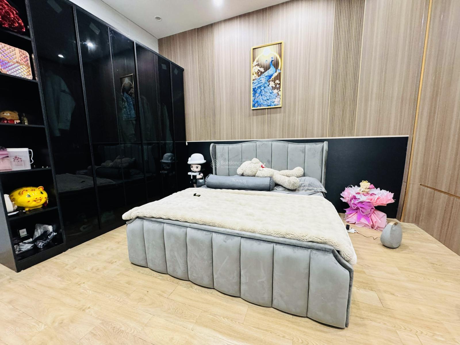 Chính chủ bán nhà Bùi Xương Trạch DT 50m2 x 3T hơn 4 tỷ, 50m ô tô tránh