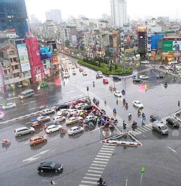 TÒA VĂN PHÒNG 12 TẦNG. SIÊU HIẾM 360M - LÔ GÓC - KINH DOANH. SẴN 550TR/ THÁNG.
[ CHỈ 300TR/ M2 ]