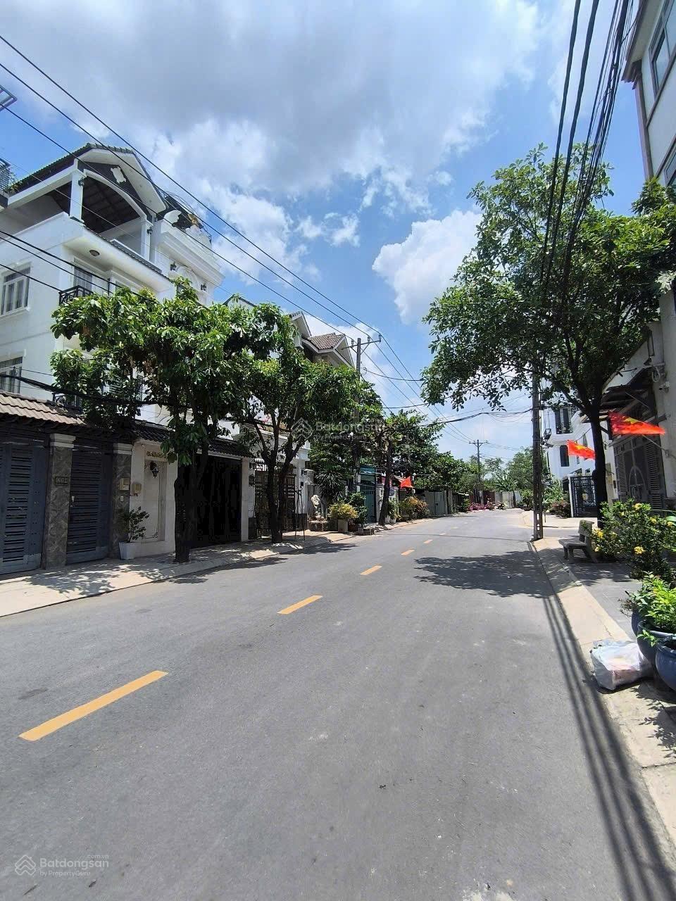 Bán Nhà MT Đường Nguyễn Văn Công ,4.3x18m, trệt 3 lầu , thu nhập 50tr/tháng , Giá 15.6 tỷ TL