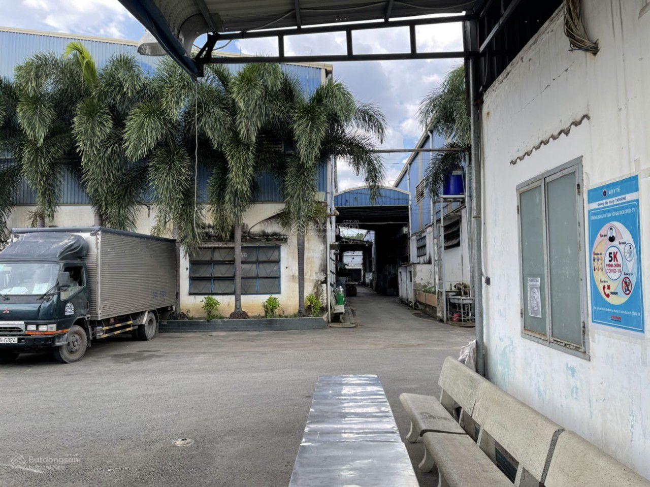 Bán nhà xưởng tại Bến cát Bình Dương. DT 14500m. Giá 100ty, thương lượng