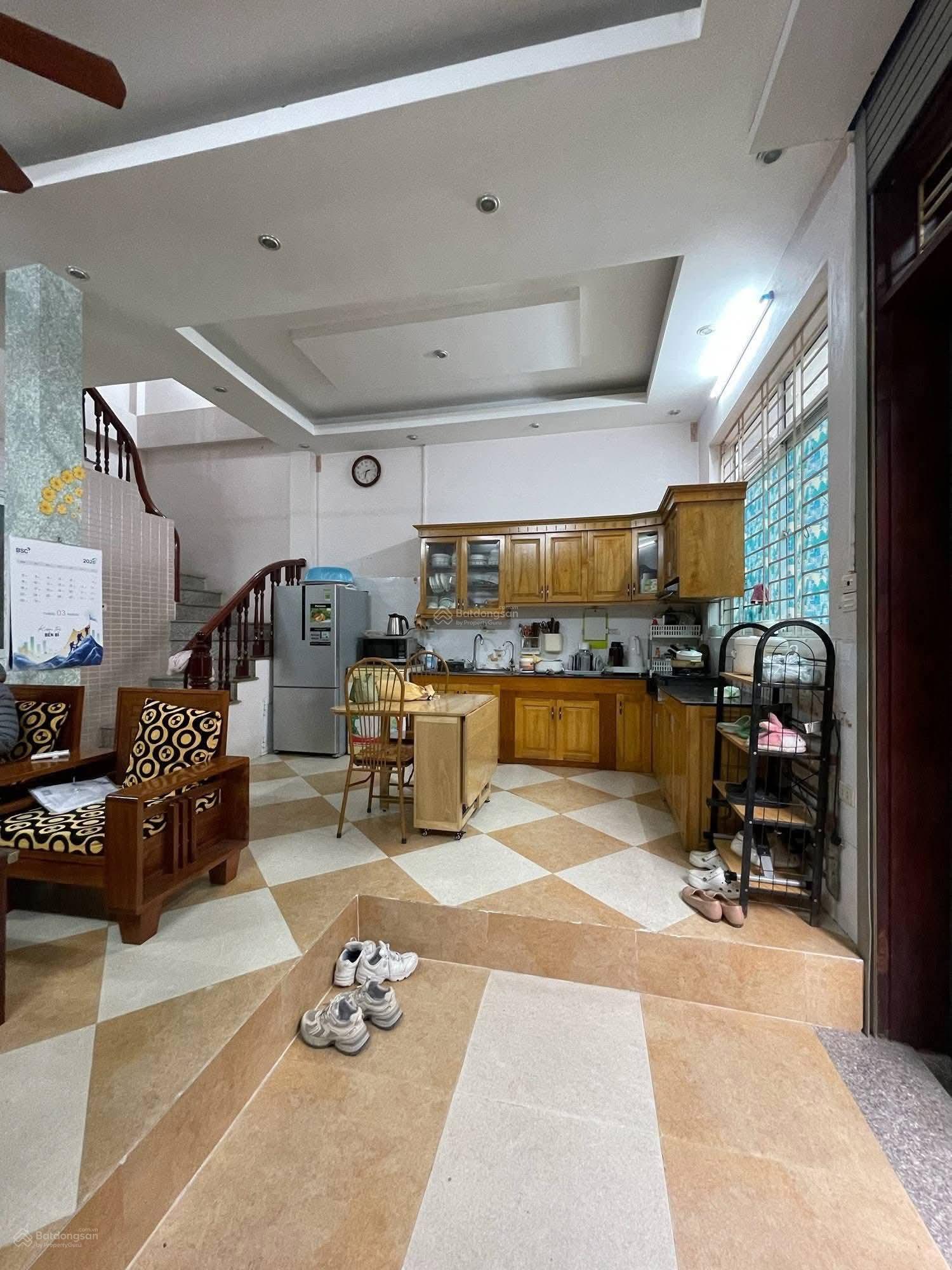 Bán nhanh nhà 4T 43m2 - oto đỗ cửa - dân xây - ngõ thông - Văn Quán - Trần Phú - Hà Đông - hơn 7tỷ Bán nhanh nhà 4T 43m2 - oto đỗ cửa - dân xây - ngõ thông - Văn Quán - Trần Phú - Hà Đông - hơn 7tỷ