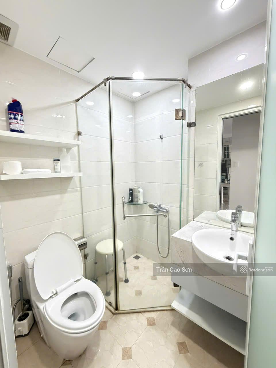 Chính chủ bán căn hộ Kingston,Nguyễn Văn Trỗi,Phú Nhuận.DT:60m2-2PN-Có sổ Giá 6,7 tỷ TL (tặng NT)