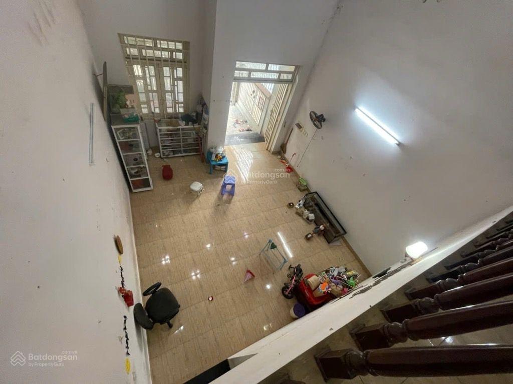 Nhà đẹp 2 tầng hẻm ô tô-đường 20- Linh Đông- Thủ Đức- DT: 100m2(5x20)- chỉ: 7 tỷ TL -3PN- sổ HC
