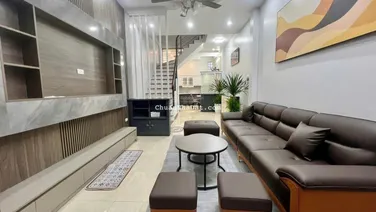 NGUYỄN KHÁNH TOÀN, dân xây chắc chắn, còn mới ở luôn, ngõ 3 gác, 50m ra phố, thoáng, 44m2*5T