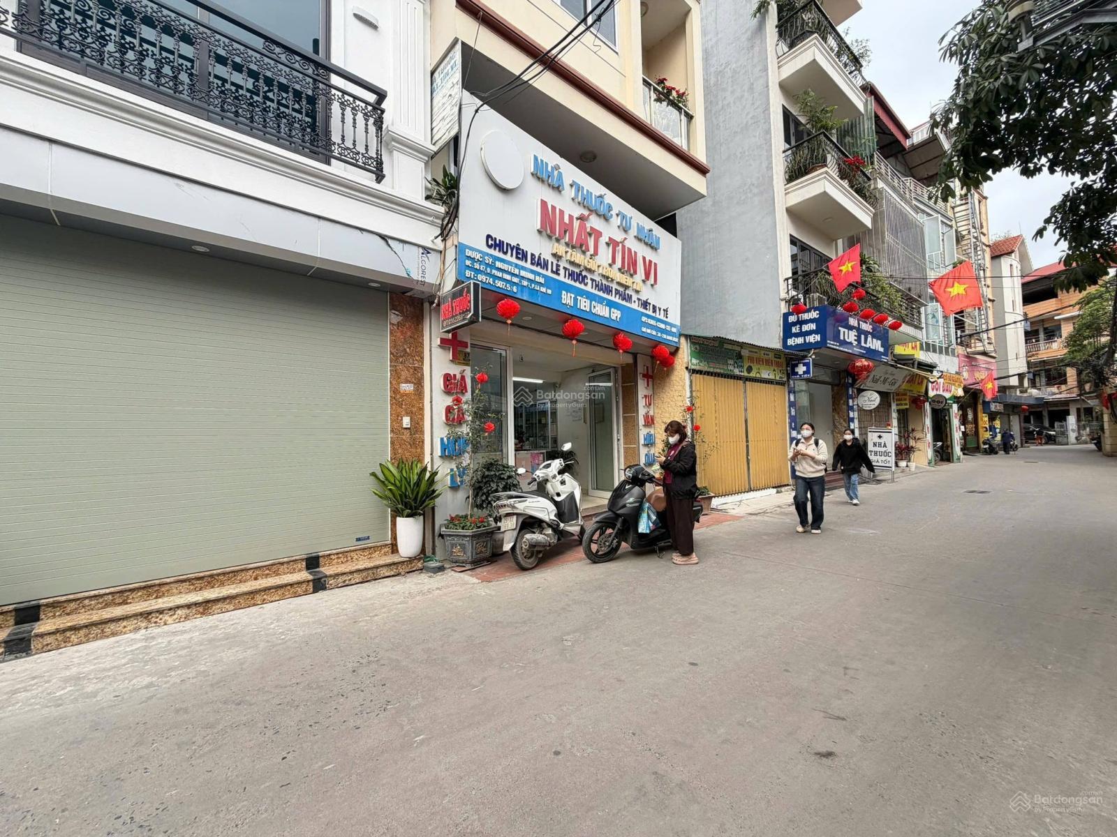 Bán nhà mặt phố Phan Đình Giót, 5 tầng thang máy, căn góc kinh doanh 15 tỷ Bán nhà mặt phố Phan Đình Giót, 5 tầng thang máy, căn góc kinh doanh 15 tỷ