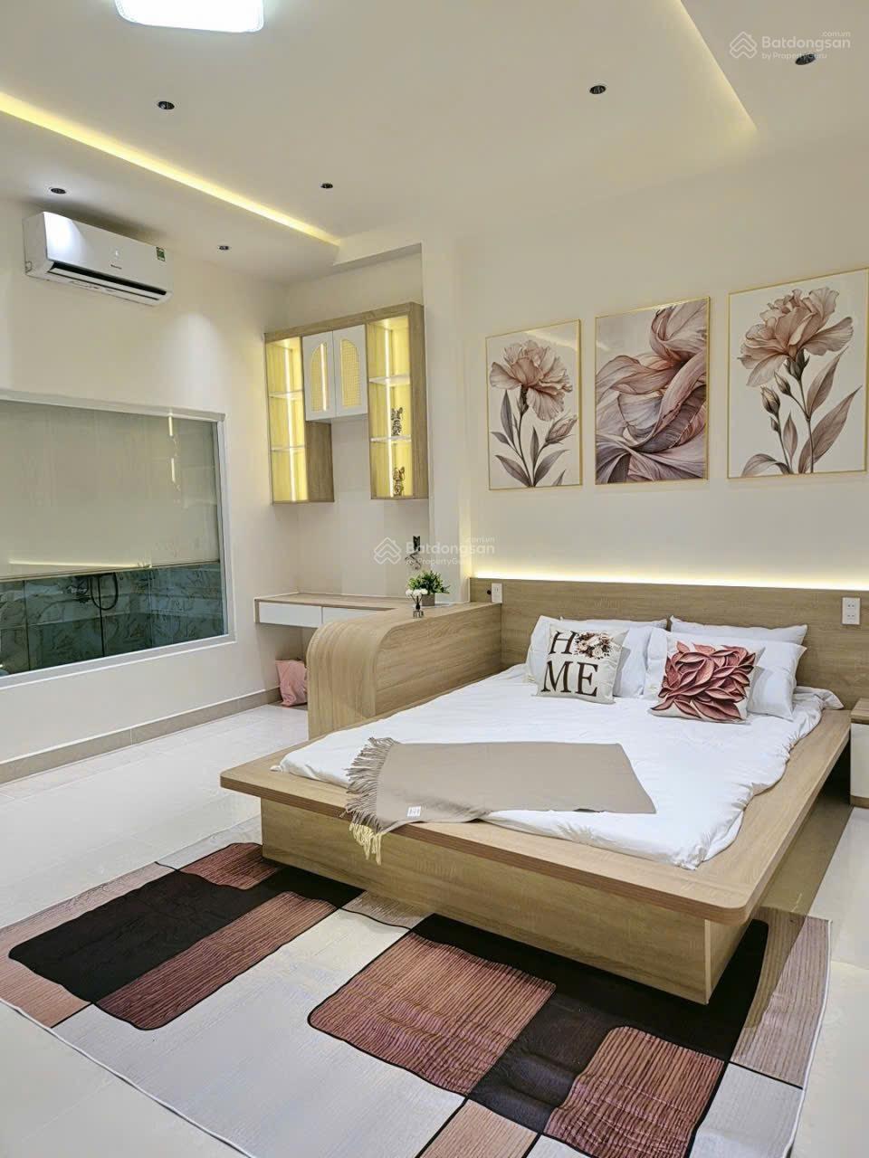 Bán nhà mới keng hẻm thông Lạc Long Quân P.8, Tân Bình, căn góc thoáng - 56m2 - 6.990 tỷ