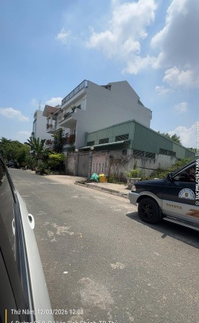 Bán lô đất 119m2(ngang 11m) khu bên sông mé GigaMall. Giá chỉ 11tỷ khu đồng bộ sang trọng