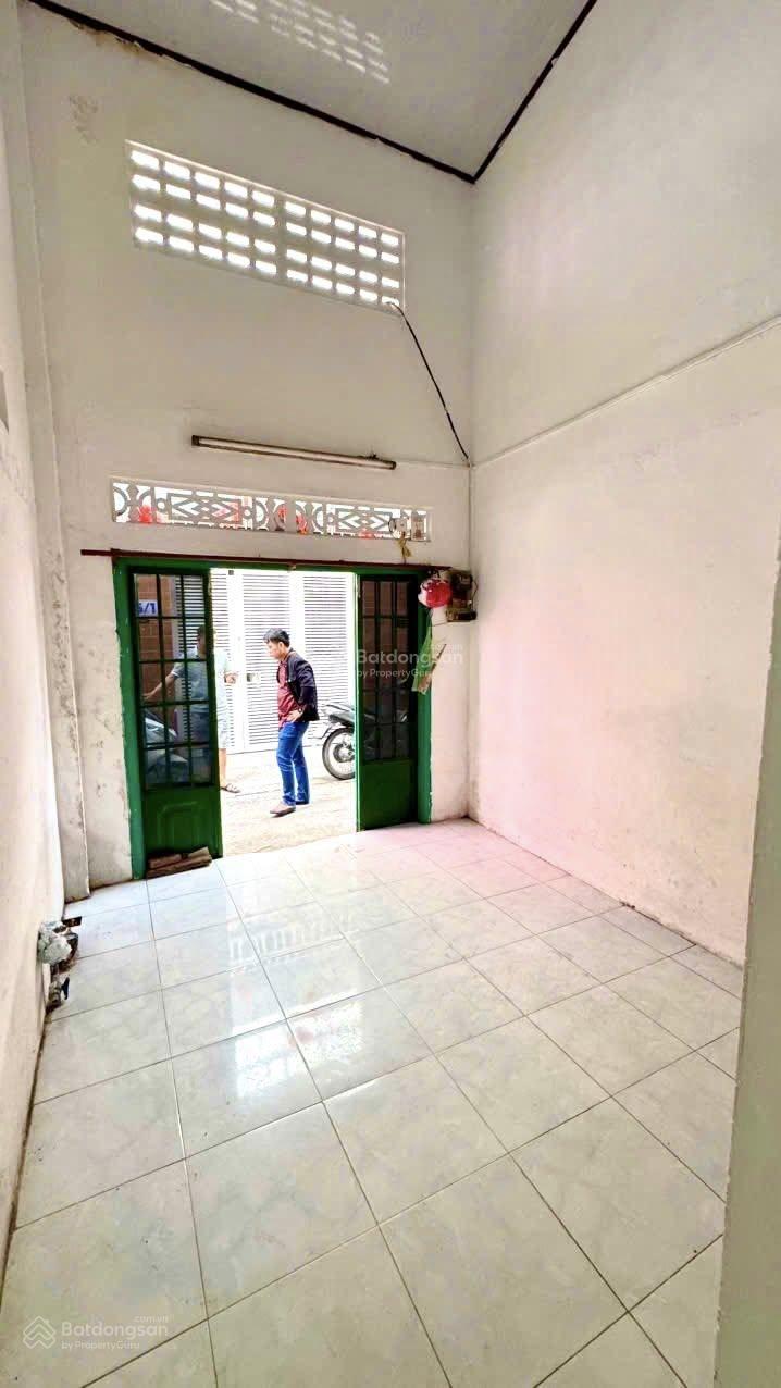 Bán nhanh nhà cấp 4 lửng ngay TTTP khu bàn cờ - hẻm thông đường Mạc Đĩnh Chi, P. Nha Trang