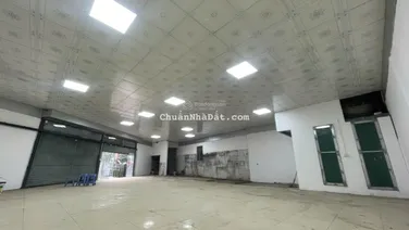 Cho thuê nhà mặt đường 30m phố Vũ Đức Úy (mặt đường Tân Triều mới)