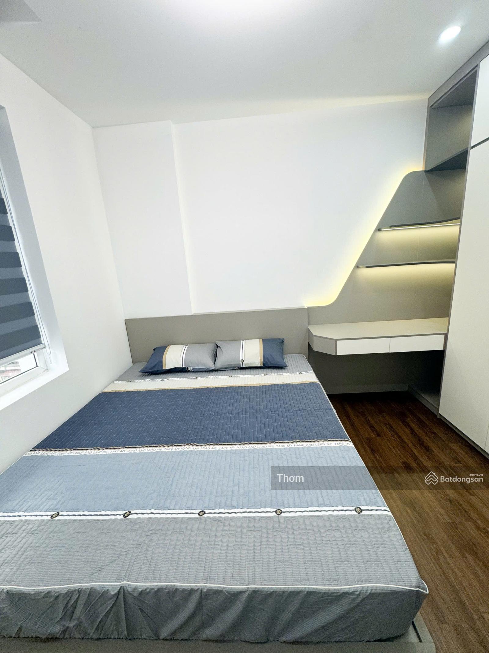 Bán căn hộ 4 phòng ngủ, 127.4m2 đầy đủ đồ đẹp tại B.I.G Tower, 9.3 tỷ