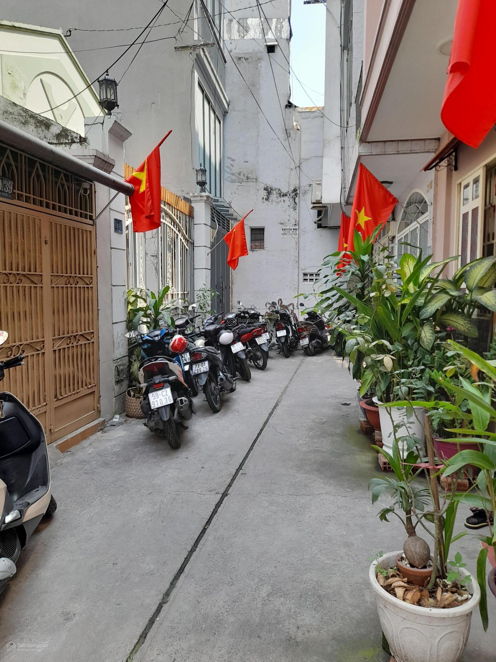 Bán nhà hẻm 3m đường Vĩnh Viễn Phường Vườn Lài (P4.Q10) dt: 3.6m x 6m 3 lầu 1ST3PN giá 3 tỷ 2.