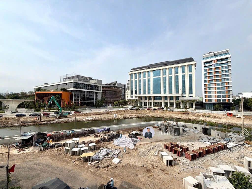 BÁN ĐẤT NGAY SÁT MẶT TIỀN RẠCH XUYÊN TÂM, NGUYỄN XÍ, P13 BÌNH THẠNH - 40M2 - XE HƠI VÀO NHÀ