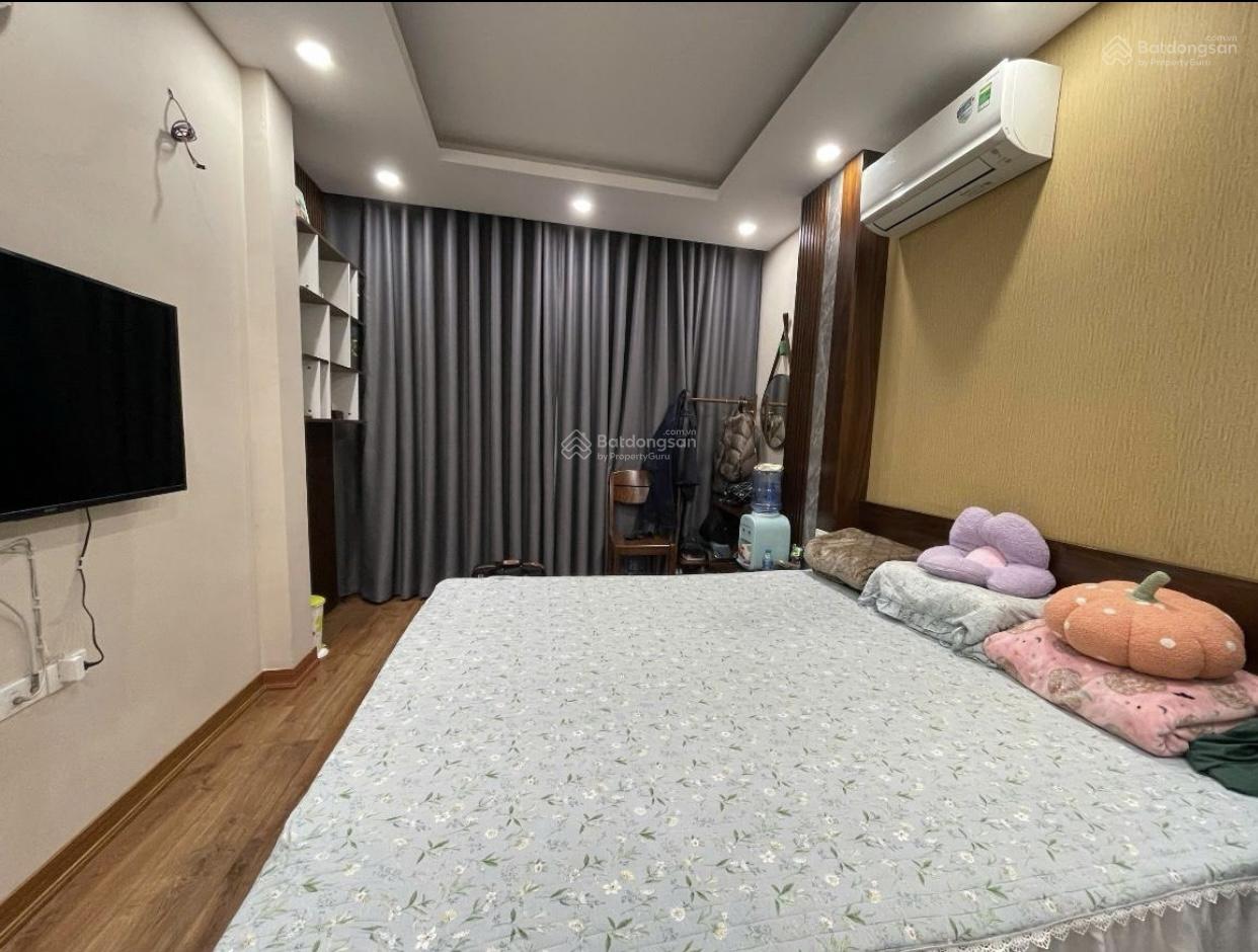 Bán nhà Nghĩa Đô - Cầu Giấy - dân xây kiên cố - đầy đủ nội thất - ở sướng - thửa đẹp