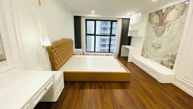 Chính chủ bán gấp căn hộ chung cư 115m2 Goldmark City, 3 ngủ full nội thất, có slot ô tô giá 8.9 tỷ