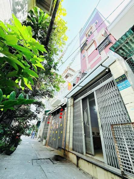 8,88 tỷ còn TL ngay chủ, CHDV đang KD có dòng tiền 40tr/tháng