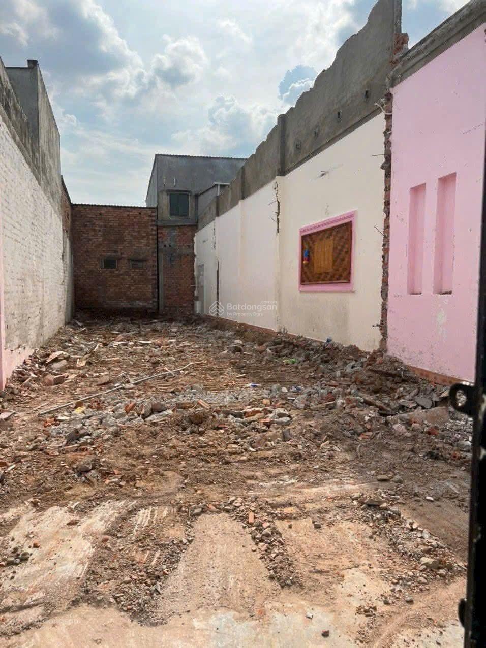 Bán lô đất 98m2 ngang 5m đường số 8 Linh Xuân giá tốt 4.79 tỉ TL , hỗ trợ Bank