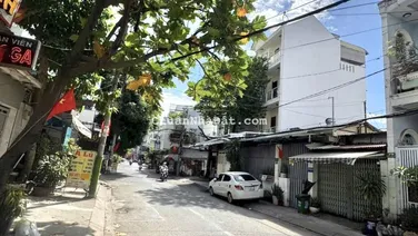 7,1 Tỷ - Căn góc Mặt tiền Đường số 4 - (4,4x13). Trệt 1 lầu nhà cũ
